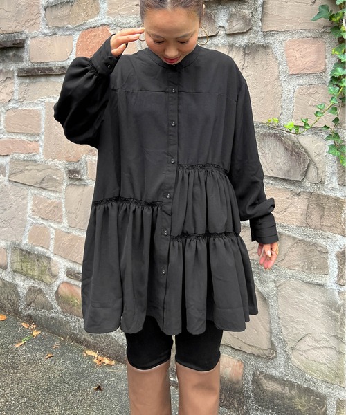 CURA CLOSET(キュラ クローゼット)の「【loverara.loverara コラボ】アシンメトリーギャザーチュニックワンピース/体型カバー/着回し自在(シャツ/ブラウス・レディース・ブラック/ホワイト・フリー)」の17枚目の写真