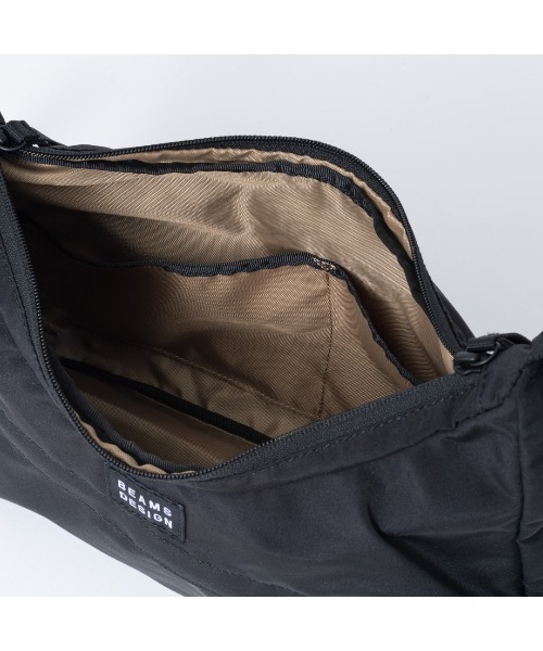BEAMS DESIGN（ビームス デザイン）の「BEAMSDESIGN（ビームスデザイン）Diagonal　 ショルダーバッグ（M）（ショルダーバッグ・メンズ・ブラック/カーキ/オリーブ/ネイビー・FREE）」の8枚目の写真