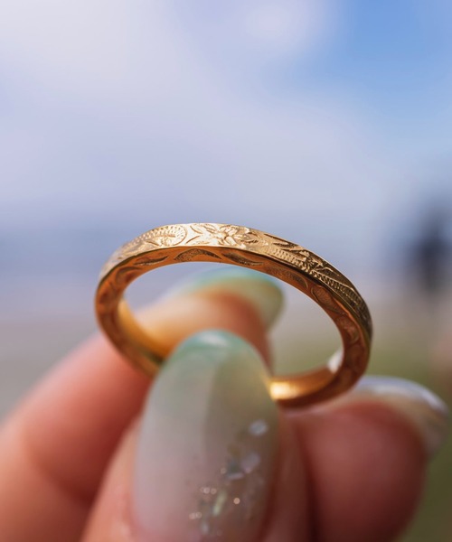 IRIEBEACH(アイリービーチ)の「Flat ring 2mm/【ハワイアンジュエリー】【サージカルステンレス】【金属アレルギー対応】【IRIEBEACH / アイリービーチ】つけっぱなしOK(リング・レディース・シルバー/ピンク/ゴールド・21号/19号/17号/15号/13号/11号/9号/7号)」の5枚目の写真