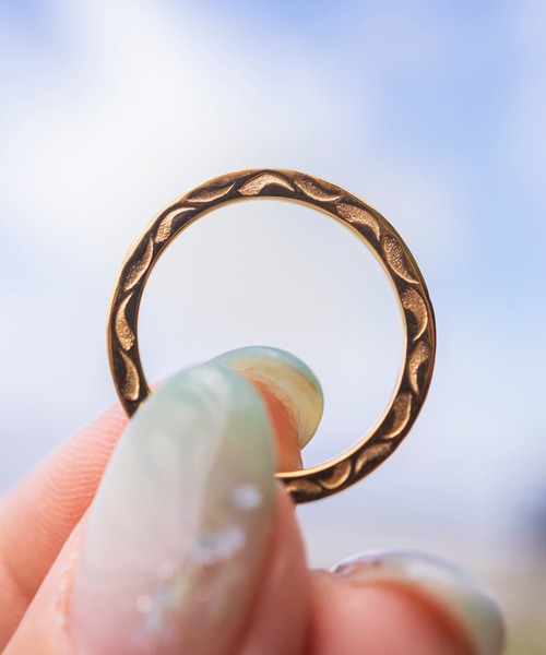 IRIEBEACH(アイリービーチ)の「Flat ring 2mm/【ハワイアンジュエリー】【サージカルステンレス】【金属アレルギー対応】【IRIEBEACH / アイリービーチ】つけっぱなしOK(リング・レディース・シルバー/ピンク/ゴールド・21号/19号/17号/15号/13号/11号/9号/7号)」の6枚目の写真
