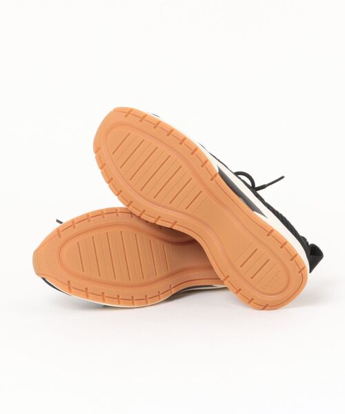 COLE HAAN(コールハーン)の「グランド クロスコート エルダ ニット ランナー womens(スニーカー・レディース・ブラック・5.5/6/6.5/7/7.5/8/8.5/5)」の3枚目の写真