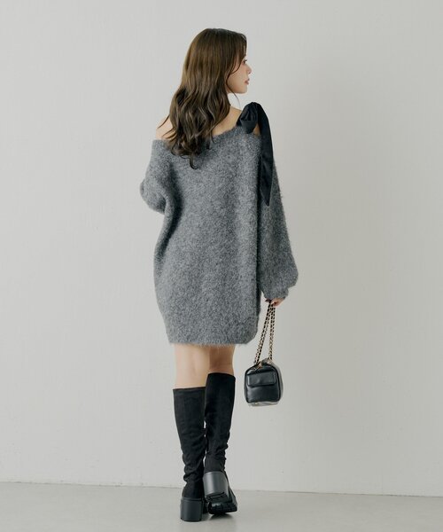 Chico（チコ）の「【REVIVAL/WEB限定】ベロアリボンシャギーワンピース（ワンピース・レディース・ブラウン/ホワイト系その他3/ブラウン系その他3/グレー系その他3/アイボリー・FREE）」の8枚目の写真