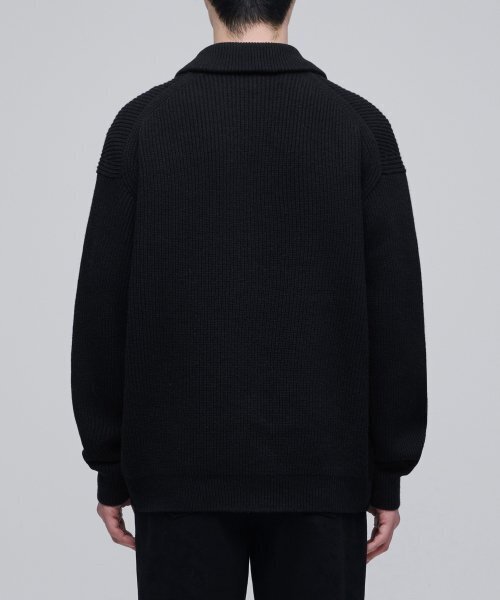 MUSINSA STANDARD（ムシンサスタンダード）の「リラックスドリブニットジップアップ[ブラック]（ニット/セーター・メンズ・その他・SMALL/MEDIUM/LARGE/X-LARGE/XX-LARGE）」の5枚目の写真