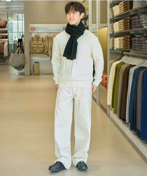 MUSINSA STANDARD(ムシンサスタンダード)の「ケーブルクルーネックニット【クリーム】(ニット/セーター・メンズ・その他・SMALL/MEDIUM/LARGE/X-LARGE/XX-LARGE)」の11枚目の写真