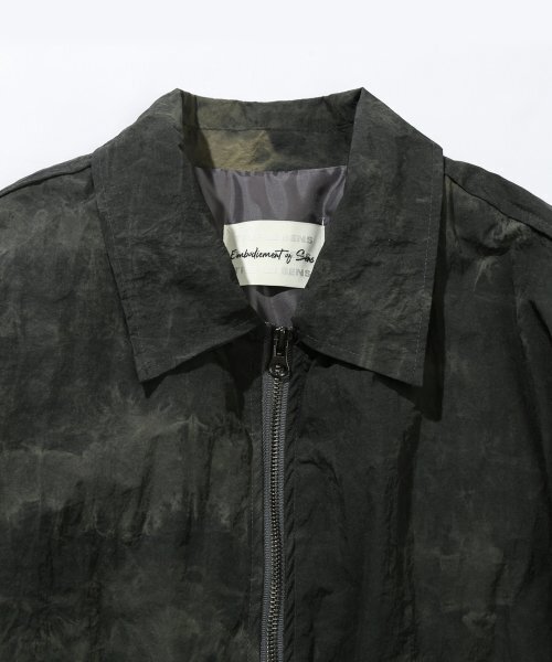 TRIP LE SENS(トリップ ル センス)の「ユニセックス タイダイ パディッド 2WAY ジップアップ ブルゾン_BLACK GREY(ブルゾン・メンズ・その他・MEDIUM/LARGE)」の2枚目の写真
