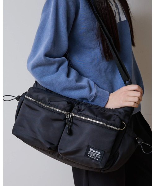 Dickies(ディッキーズ)の「【Dickies/ディッキーズ】PADDED MP SHOULDERBAG/ショルダーバッグ/81278800/大容量/ギフト【WEB限定】(トートバッグ・レディース・カーキ/ブラック・フリー)」の2枚目の写真