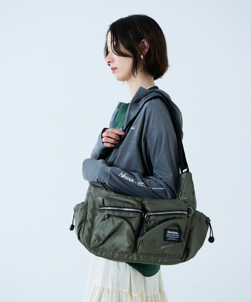 Dickies(ディッキーズ)の「【Dickies/ディッキーズ】PADDED MP SHOULDERBAG/ショルダーバッグ/81278800/大容量/ギフト【WEB限定】(トートバッグ・レディース・カーキ/ブラック・フリー)」の6枚目の写真