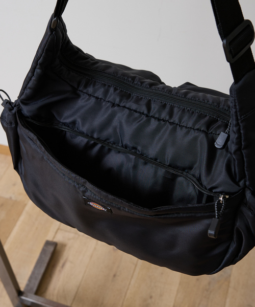 Dickies(ディッキーズ)の「【Dickies/ディッキーズ】PADDED MP SHOULDERBAG/ショルダーバッグ/81278800/大容量/ギフト【WEB限定】(トートバッグ・レディース・カーキ/ブラック・フリー)」の12枚目の写真