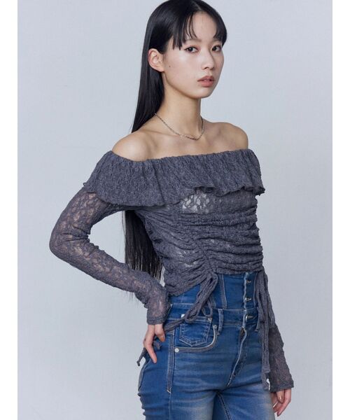 EMODA（エモダ）の「オフショルダーギャザートップ（Tシャツ/カットソー・レディース・ブラック/グレー/ネイビー・FREE）」の18枚目の写真