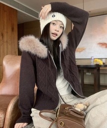 gossip！ロサンゼルス（ゴシップロサンゼルス）の「2WAYファー フードニットパーカー Y2K（パーカー・メンズ）」