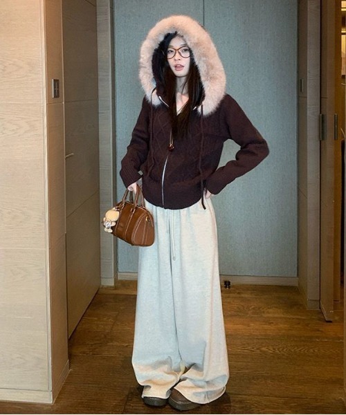 gossip!ロサンゼルス(ゴシップロサンゼルス)の「2WAYファー フードニットパーカー Y2K(パーカー・レディース・ダークブラウン・M)」の10枚目の写真