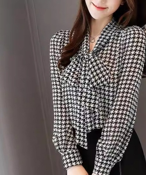Flugge(フラッジー)の「千鳥格子リボンブラウス(シャツ/ブラウス・レディース・ブラック・LARGE/MEDIUM)」の3枚目の写真
