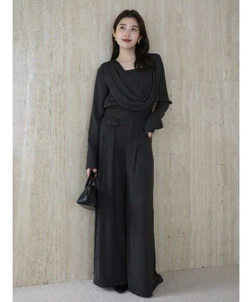 anuans（アニュアンス）の「パウダーサテンワイドパンツ（スラックス・レディース・チャコールグレー/ホワイト系その他/カーキブラウン・MEDIUM/SMALL）」の20枚目の写真