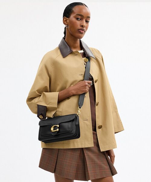 COACH(コーチ)の「タビー ショルダー バッグ 26(ショルダーバッグ・レディース・ブラック系その他・ONE)」の2枚目の写真