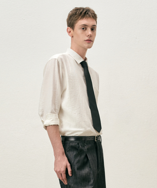 COSTUME O’CLOCK（コスチュームオクロック）の「リネンリラックスフィットロングスリーブシャツ5カラーCOOSSH193（シャツ/ブラウス・レディース・ライトブルー/ネイビー/グレー/アイボリー/ライトベージュ・SMALL/MEDIUM/LARGE）」の10枚目の写真