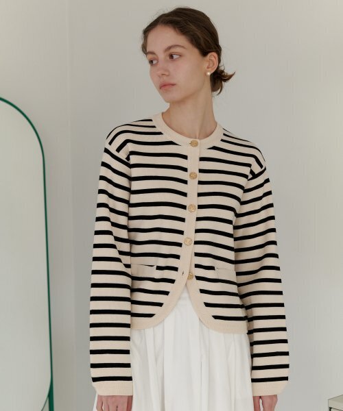 YUPPE(ヨッペ)の「STRIPE KNIT JACKET_IVORY(カーディガン/ボレロ・レディース・その他・FREE)」の3枚目の写真