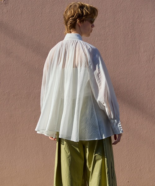 MAISON SPECIAL（メゾンスペシャル）の「【PRE-ORDER】V-neck voluminous blouse/タイ付Vネックボリュームブラウス（シャツ/ブラウス・レディース・ホワイト/ブルー/ブラック・FREE）」の6枚目の写真