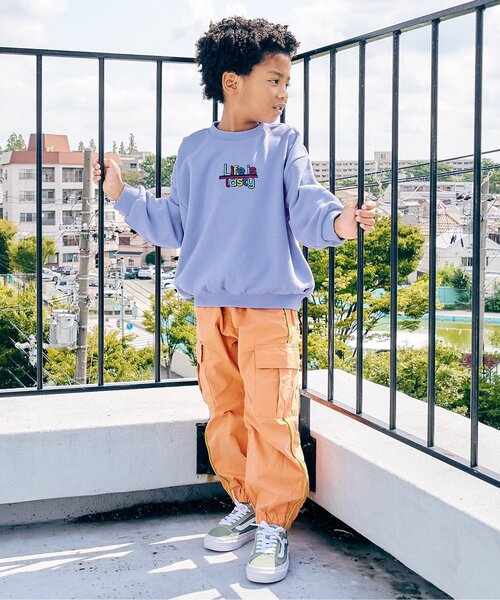 F.O.KIDS（エフオーキッズ）の「カラフルロゴトレーナー_ジュニア対応（スウェット・キッズ・オフホワイト/ライム/ピンク/イエロー/パープル・140/130/120/110/100/90/80）」の16枚目の写真