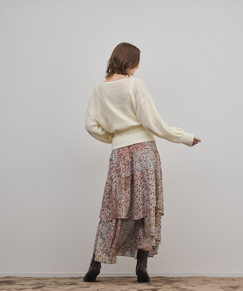 GRACE CONTINENTAL(グレースコンチネンタル)の「カシュクールニットトップ(ニット/セーター・レディース・ピンク/キナリ・36)」の7枚目の写真