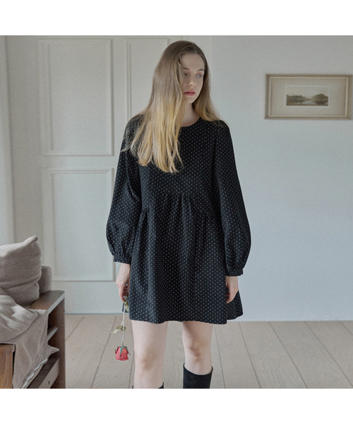 AVANT-G（アバン）の「Dot Corduroy Mini Dress - BEIGE（ワンピース・レディース・ブラック/ベージュ・FREE）」の2枚目の写真