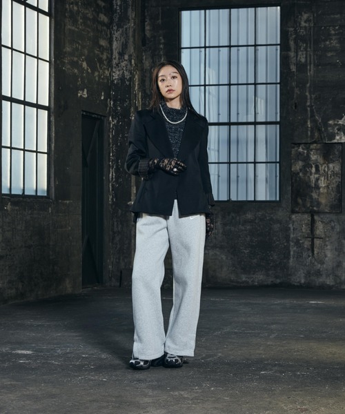 NIKE(ナイキ)の「ナイキ スポーツウェア フェニックス フリース ウィメンズ ハイウエスト ワイドレッグ パンツ / Nike Sportswear Phoenix Fleece Women's High-Waisted Wide-Leg Pants IH1012-043 Pure Platinum(スウェットパンツ・レディース・プラチナム・S/XL/M/L/XS)」の10枚目の写真