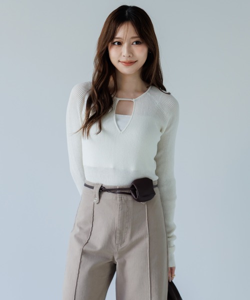 SENEE（セニー）の「high waist pintuck flare pants(ハイウエストピンタックフレアパンツ)（デニムパンツ・レディース・ベージュ/ブラック・MEDIUM/SMALL）」の9枚目の写真