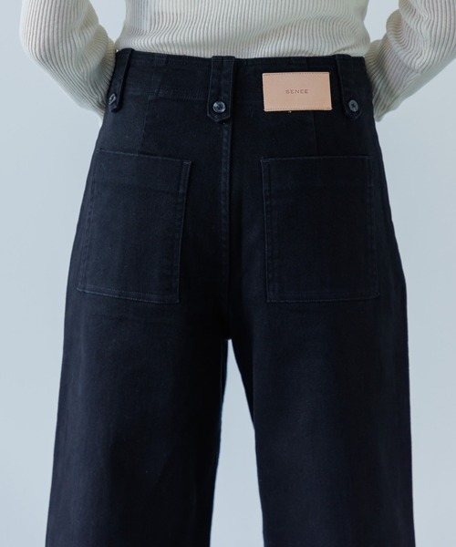 SENEE（セニー）の「high waist pintuck flare pants(ハイウエストピンタックフレアパンツ)（デニムパンツ・レディース・ベージュ/ブラック・MEDIUM/SMALL）」の15枚目の写真