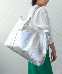 Three Four Time | メタリックビッグバッグ(ショルダーバッグ)