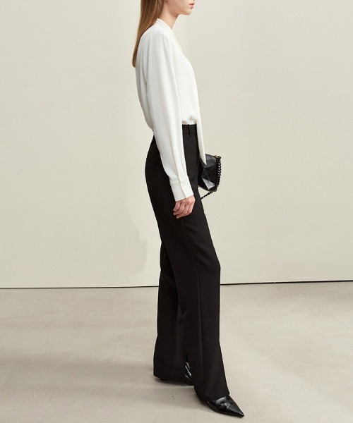 ONEP STAR（ワンピスター）の「プリーツネックブラウス（シャツ/ブラウス・レディース・ブルー/オフホワイト・MEDIUM）」の10枚目の写真