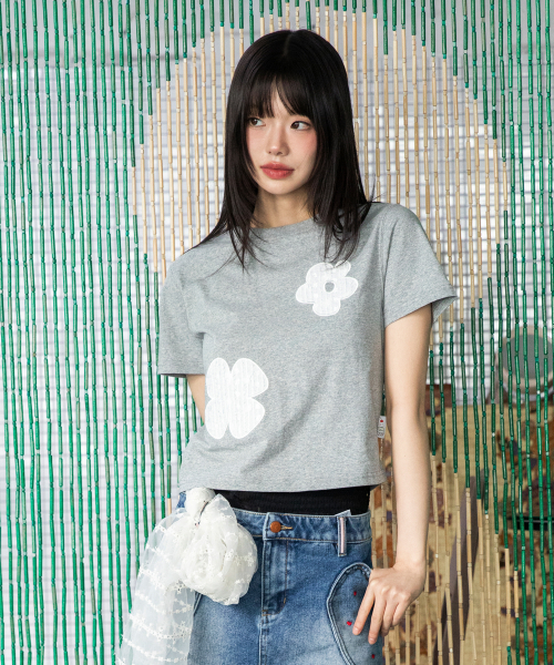 RuNaKi'Hu'(ルナキフ)の「WXT043綿菓子レースアップリケ半袖Tシャツ(MELANGE GRAY)(Tシャツ/カットソー・レディース・その他・1/2)」の3枚目の写真