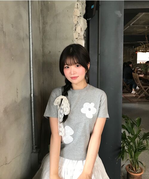 RuNaKi'Hu'(ルナキフ)の「WXT043綿菓子レースアップリケ半袖Tシャツ(MELANGE GRAY)(Tシャツ/カットソー・レディース・その他・1/2)」の9枚目の写真