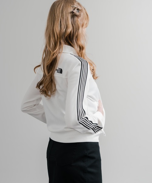 THE NORTH FACE（ザノースフェイス）の「日本未展開モデル WHITE LABEL THE NORTH FACE W'S TNF TRACK JACKET 袖ラインショート丈トラックジャケット ジップパーカー（ジャージ・レディース・オフホワイト/ブラック/ライトピンク・S/M/L）」の6枚目の写真