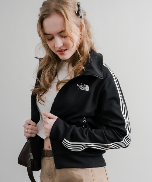 THE NORTH FACE（ザノースフェイス）の「日本未展開モデル WHITE LABEL THE NORTH FACE W'S TNF TRACK JACKET 袖ラインショート丈トラックジャケット ジップパーカー（ジャージ・レディース・オフホワイト/ブラック/ライトピンク・S/M/L）」の10枚目の写真