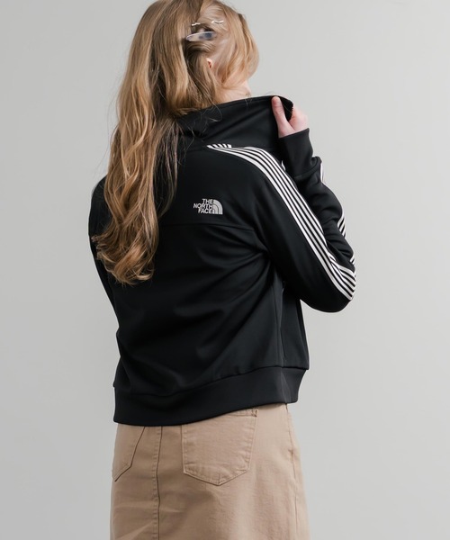 THE NORTH FACE（ザノースフェイス）の「日本未展開モデル WHITE LABEL THE NORTH FACE W'S TNF TRACK JACKET 袖ラインショート丈トラックジャケット ジップパーカー（ジャージ・レディース・オフホワイト/ブラック/ライトピンク・S/M/L）」の16枚目の写真