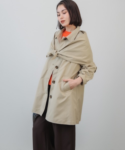 Bou Jeloud(ブージュルード)の「スカーフ付スプリングコート(ダウンジャケット/コート・レディース・ライトベージュ/ブラック・38)」の5枚目の写真