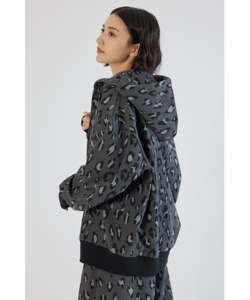 RODEO CROWNS WIDE BOWL（ロデオクラウンズワイドボウル）の「SHARE PATTERN W ジップパーカー（パーカー・レディース・ベージュ系その他/グレー系その他/ブラウン系その他・LARGE/MEDIUM）」の10枚目の写真