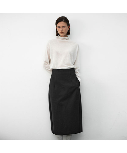 ATELIER NAIN(アトリエナイン)の「OVAL CURVED LINE SKIRT(SK-5054)(スカート・レディース・ブラック・S/M)」の1枚目の写真