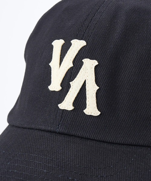 RVCA（ルーカ）の「【RVCA/ルーカ】レディースキャップ/ルーカ　ロゴ　アジャスターベルト付き　キャップ（帽子）（キャップ・レディース・ブラック・FREE）」の4枚目の写真