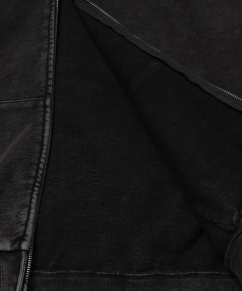 ZOZO(ゾゾ)の「KIYOSHI HIKAWA+KIINA. BLACK COLLECTION by ZOZOTOWN ZIP HOODIE(クリアカード1枚付き)(パーカー・レディース・ブラック・X-LARGE/MEDIUM/LARGE)」の11枚目の写真