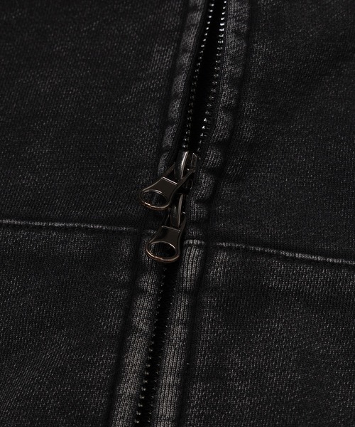 ZOZO(ゾゾ)の「KIYOSHI HIKAWA+KIINA. BLACK COLLECTION by ZOZOTOWN ZIP HOODIE(クリアカード1枚付き)(パーカー・レディース・ブラック・X-LARGE/MEDIUM/LARGE)」の10枚目の写真