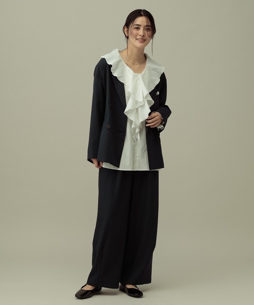 LAKOLE（ラコレ）の「ラッフルフリルブラウス / 656391（シャツ/ブラウス・レディース・ブルー/オフホワイト/ブラック/イエロー・FREE）」の5枚目の写真