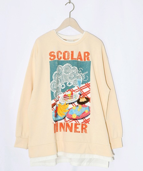 ScoLar(スカラー)の「161610:スカラーちゃんの夕食柄レイヤード風配色プルオーバー(Tシャツ/カットソー・レディース・ブラック/アイボリー/グリーン・M)」の2枚目の写真
