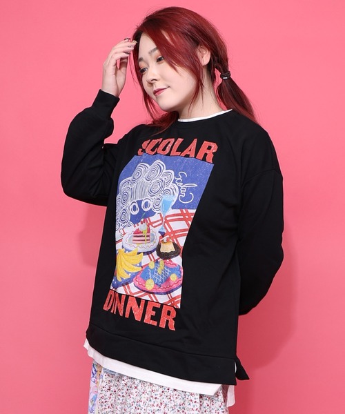 ScoLar(スカラー)の「161610:スカラーちゃんの夕食柄レイヤード風配色プルオーバー(Tシャツ/カットソー・レディース・ブラック/アイボリー/グリーン・M)」の7枚目の写真