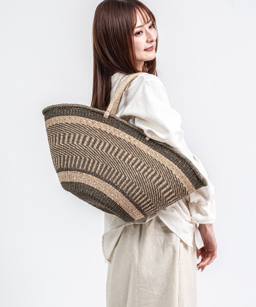 The Bagmati(ザバグマティ)の「【The Bagmati/ザバグマティ】舟形 かごバッグ(かごバッグ・レディース・ベージュ×ブラック/ベージュ・FREE)」の14枚目の写真