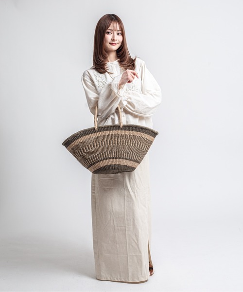 The Bagmati(ザバグマティ)の「【The Bagmati/ザバグマティ】舟形 かごバッグ(かごバッグ・レディース・ベージュ×ブラック/ベージュ・FREE)」の17枚目の写真