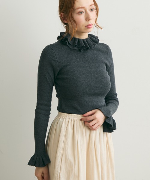 Crisp（クリスプ）の「フリルカラーニットトップス（ニット/セーター・レディース・ホワイト/ピンク/ダークグレー・FREE）」の16枚目の写真