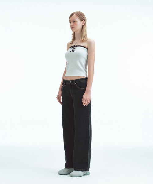 Rest&Recreation(レストアンドレクリエーション)の「LOW RISE STITCH JEANS - BLACK(デニムパンツ・レディース・その他・X-SMALL/SMALL/MEDIUM)」の4枚目の写真