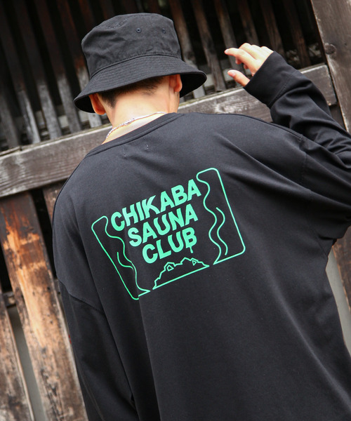 ZIP FIVE(ジップファイブ)の「【CHIKABA SAUNA CLUB】TC度詰め天竺 3タイプ プリント 長袖 Tシャツ(Tシャツ/カットソー・メンズ・オートミール/ブラック系/ホワイト/ブラック系1/グレー/ネイビー系/グレー系/ネイビー系2/ブラック/ホワイト系・MEDIUM/LARGE)」の4枚目の写真