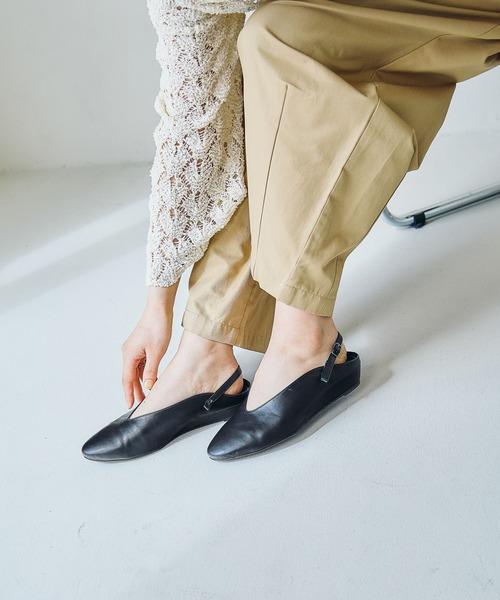 LEPSIM（レプシィム）の「2WAYウェッジミュール　652147（パンプス・レディース・ベージュ/ブラック・LARGE/MEDIUM）」の18枚目の写真