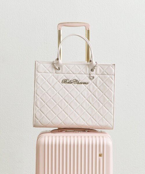 OLIVE des OLIVE（オリーブデオリーブ）の「【Belle Charme】Belle Charme Quilted Carry on Tote（トートバッグ・レディース・ピンク/アイボリー/ブラック・FREE）」の6枚目の写真